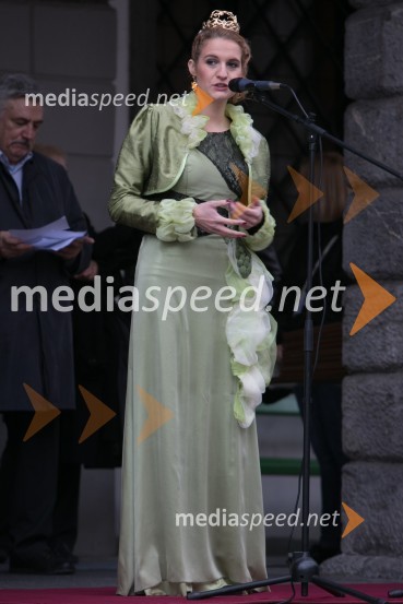  Špela Štokelj, Vinska kraljica Slovenije 2014Znani Slovenci martinovali v Ljubljani