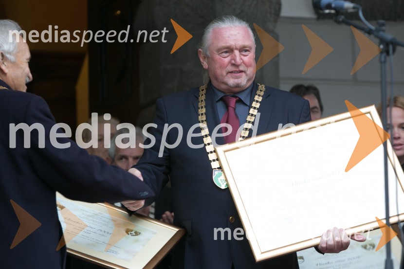 Ivan  Mijošek, vinarZnani Slovenci martinovali v Ljubljani