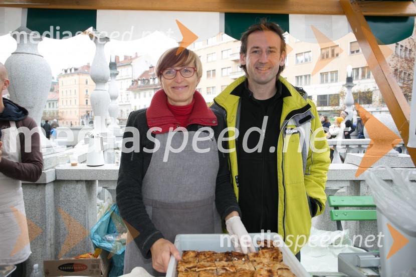  Ester Perozzi, Güjžina;  Boštjan Mencigar, GüjžinaZnani Slovenci martinovali v Ljubljani