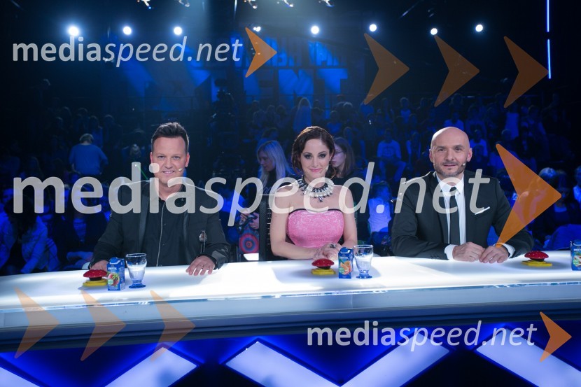  Rok Golob, glasbenik;  Ana Klašnja, balerina;  Branko Čakarmiš,  programski direktor Pro PlusaSlovenija ima talent 2014, druga polfinalna oddaja