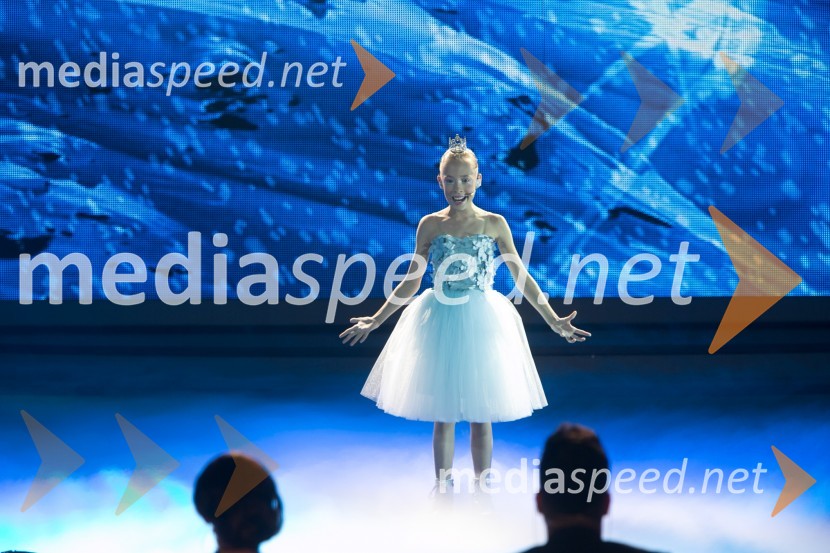  Alenka VozličSlovenija ima talent 2014, druga polfinalna oddaja