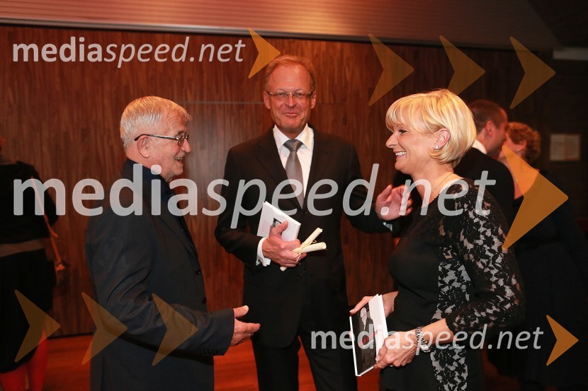 dr. Peter  Čeferin, pravnik, pisatelj;  Janez  Škrabec, direktor Riko d.o.o.;  Sonja Poljanšek Škrabec, lastnica Welness centra SunnyMoje zgodbe, predstavitev knjige Petra Čeferina