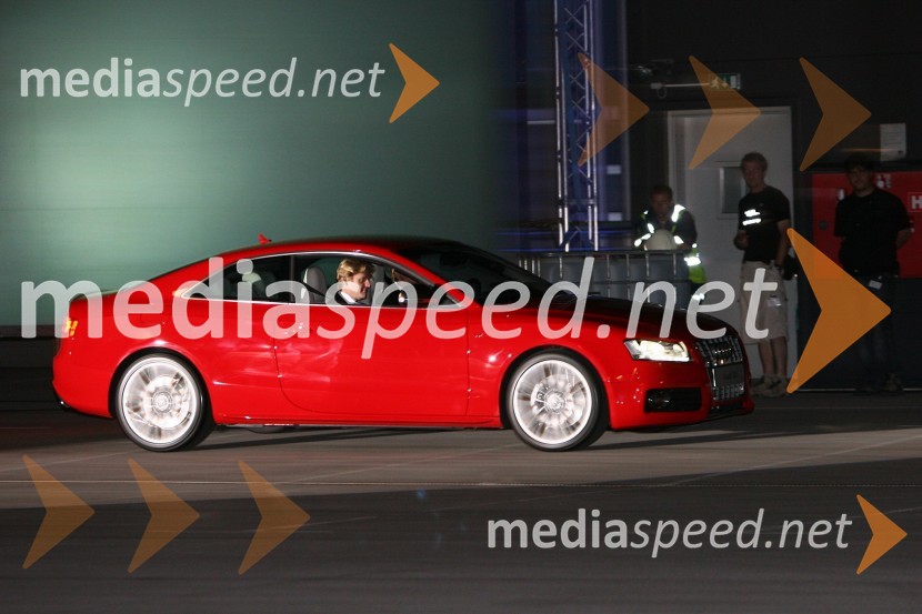 Audi S5Nočna vožnja Audi