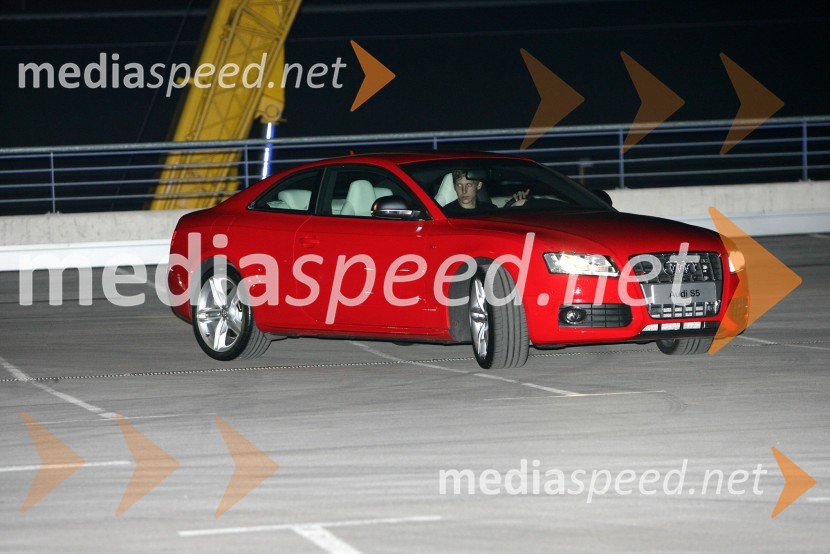 Audi S5Nočna vožnja Audi