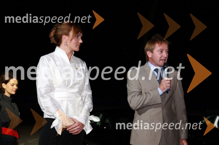 Petra Majdič, smučarska tekačica in Bojan Križaj, nekdanji slovenski smučar in ambasador Audija 
	Nočna vožnja Audi