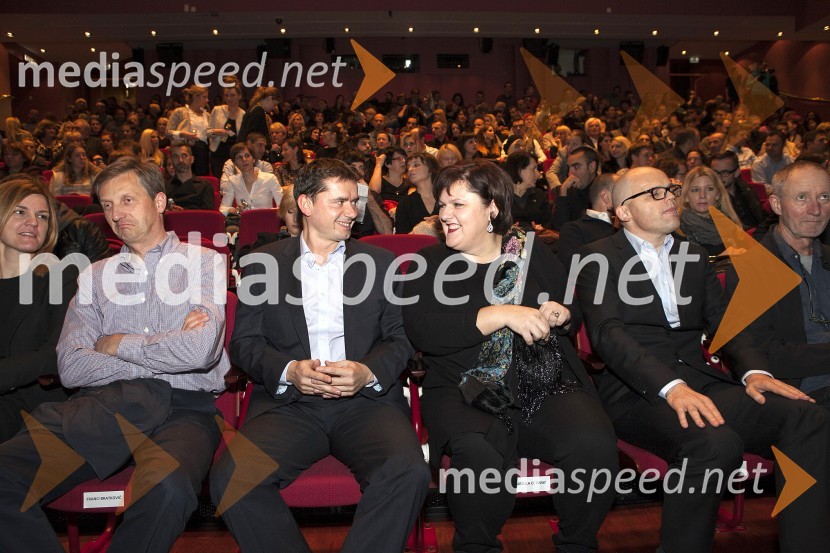  ... ;  ... ; mag. Simon Furlan, Telekom Slovenije;  Uršula Cetinski, direktorica, Cankarjev dom;  Simon Popek, direktor, festival LIFFe;  Rolf De Heer, režiser25. mednarodni filmski festival Liffe, zaključek