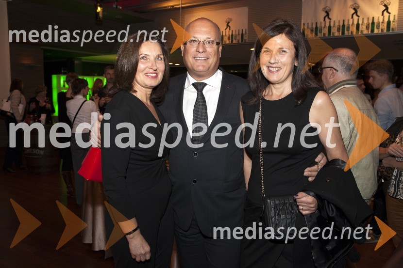 mag. Breda Pečovnik, direktorica kongresno komercialne dejavnosti Cankarjev dom;  Iztok Klančnik, direktor HP Slovenija;  Maja Klančnik25. mednarodni filmski festival Liffe, zaključek