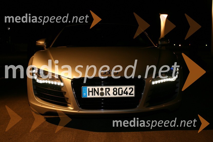 Audi R8Nočna vožnja Audi