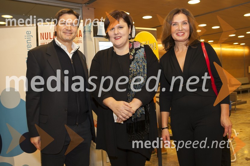 mag. Jurij Giacomelli, generalni sekretar NLB;  Uršula Cetinski, direktorica, Cankarjev dom; mag. Breda Pečovnik, direktorica kongresno komercialne dejavnosti Cankarjev dom25. mednarodni filmski festival Liffe, zaključek