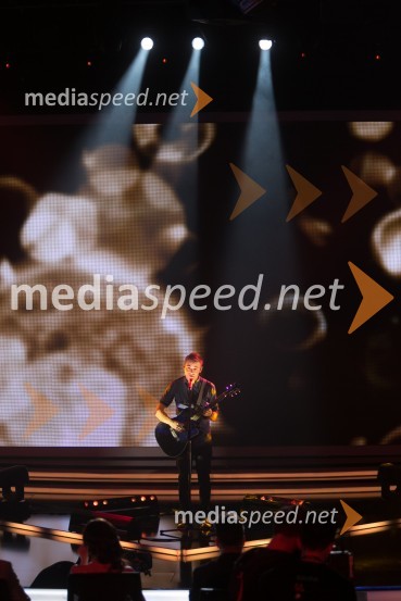  Erik MiheličSlovenija ima talent 2014, tretja polfinalna oddaja