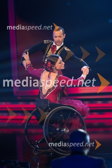  Klemen  Pirman, plesalec;  Barbara  Šamperl, plesalkaSlovenija ima talent 2014, tretja polfinalna oddaja