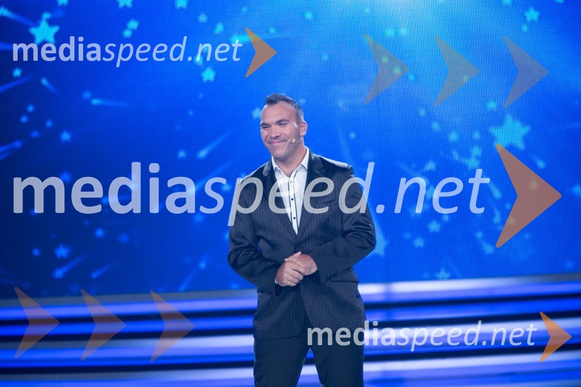  Elvis NukićSlovenija ima talent 2014, tretja polfinalna oddaja