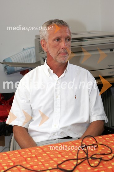 Tinin oče Boris PisnikTENIS, Tina Pisnik tiskovna konferenca