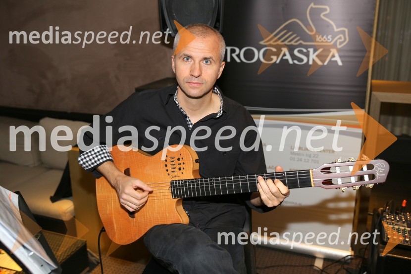  Marko Zaletelj, kitaristKulinarični večer Movia v hotelu City