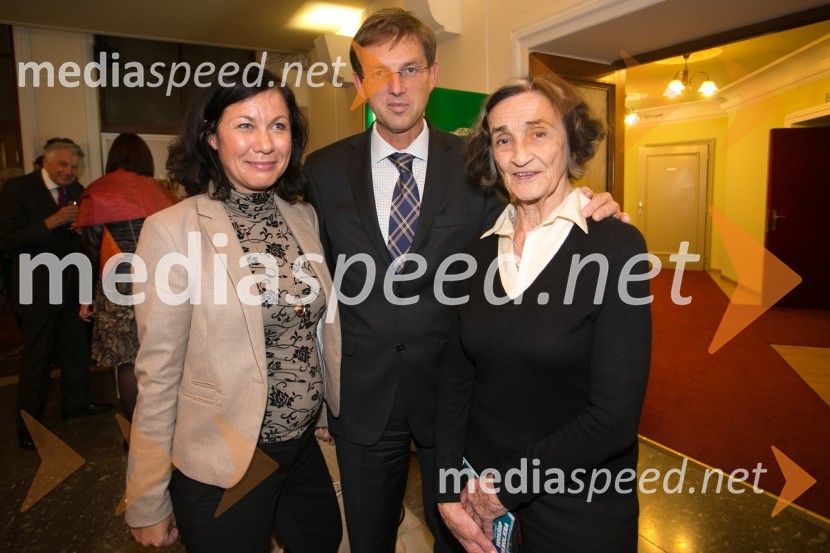  Vesna Arnšek; prof. dr. Miro Cerar, predsednik vlade Republike Slovenije;  Ivanka Mežan, igralkaVorkšop na Moljera, premiera SLG Celje