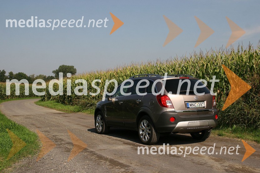 Opel Antara 2.2 CDTi AWD CosmoOpel Antara 2.2 CDTi AWD Cosmo, mediaspeed test