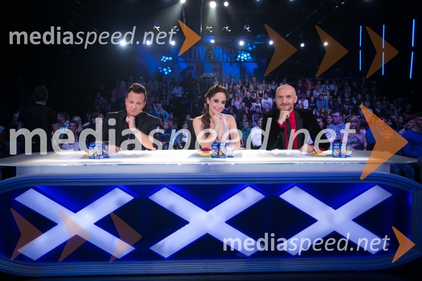  Rok Golob, glasbenik;  Ana Klašnja, balerina;  Branko Čakarmiš,  programski direktor Pro PlusaSlovenija ima talent 2014, četrta polfinalna oddaja