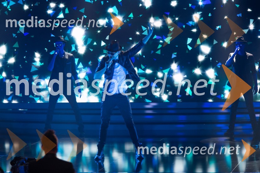  Matej Hribernik, Blue ManSlovenija ima talent 2014, četrta polfinalna oddaja