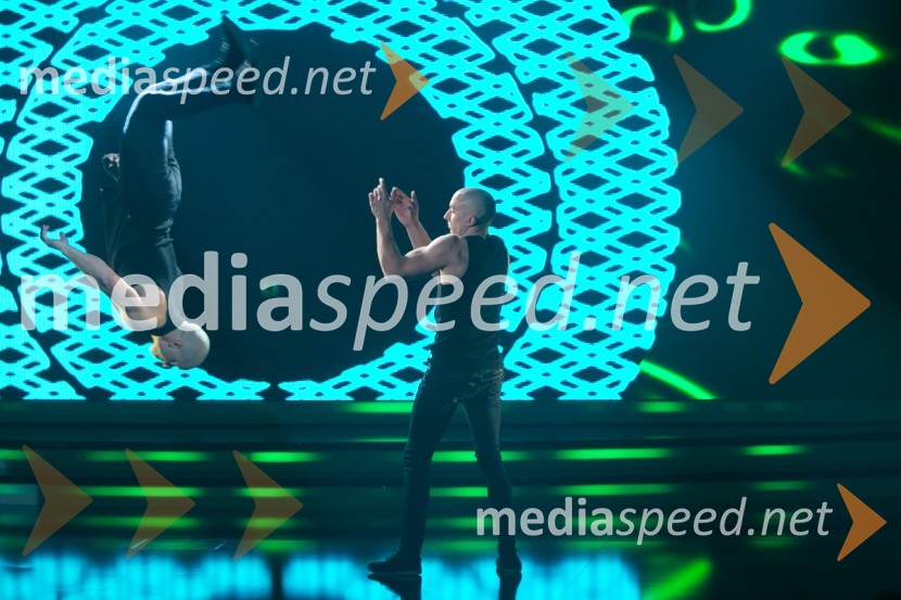  Blaž Slanič;  Filip KržišnikSlovenija ima talent 2014, četrta polfinalna oddaja