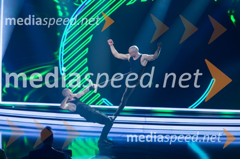  Blaž Slanič;  Filip KržišnikSlovenija ima talent 2014, četrta polfinalna oddaja