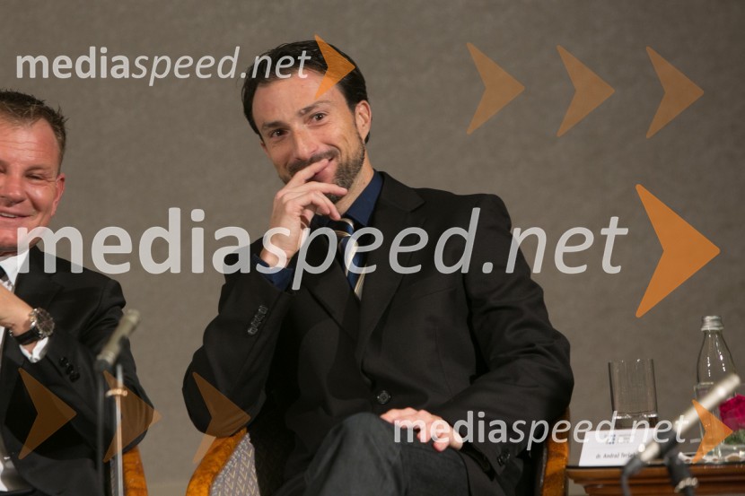 dr. Andraž Teršek, pravnik10 najvplivnejših pravnikov, podelitev priznanj