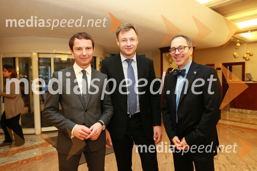  Tomaž Orešič, VaasaETT, predsedujoči konferenci Energija14;  Perica Jukić, predsednik uprave HEP;  Blaž Košorok, direktor HSEEnergija14, 10. mednarodna konferenca o energiji