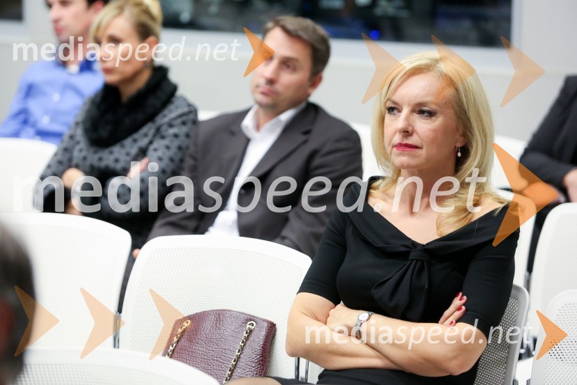  Edita Cetinski Malnar, televizijska urednica in novinarkaPodelitev nagrad družbene odgovornosti HORUS