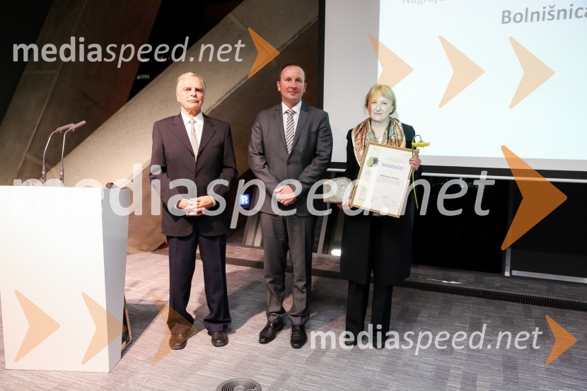 ddr. Matjaž Mulej, Predsednik Strokovno-organizacijskega odbora nagrade Horus;  Tadej Slapnik, državni sekretar, kabinet predsednika Vlade RS; mag. Silvana Šonc, direktorica, Bolnišnica SežanaPodelitev nagrad družbene odgovornosti HORUS