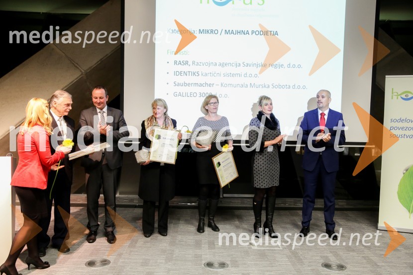  ... ; ddr. Matjaž Mulej, Predsednik Strokovno-organizacijskega odbora nagrade Horus;  Tadej Slapnik, državni sekretar, kabinet predsednika Vlade RS; mag. Silvana Šonc, direktorica, Bolnišnica Sežana;  Lenka Puh, Razvojna zadruga Etri;  ... ;  Drago Dervarič, direktor, Saubermacher Komunala Murska SobotaPodelitev nagrad družbene odgovornosti HORUS