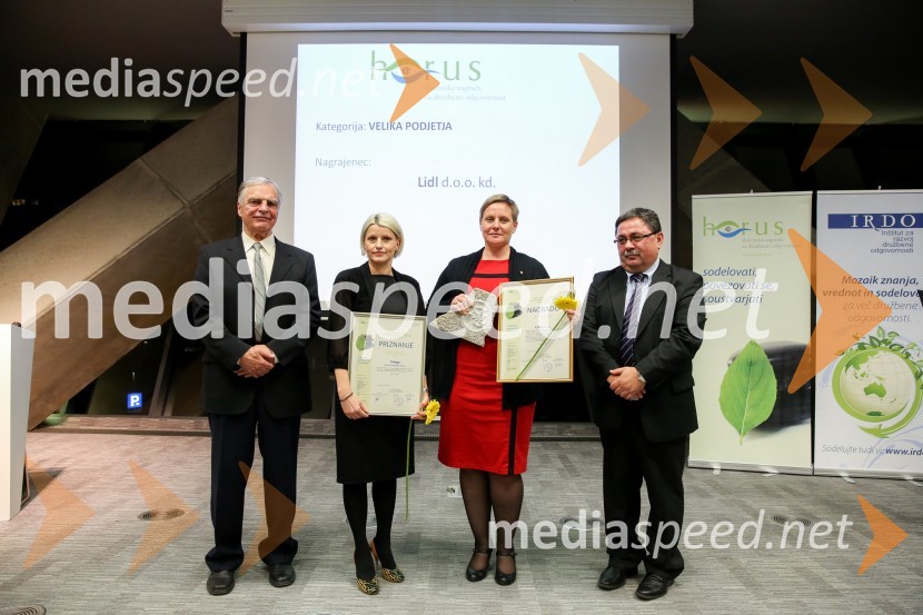 ddr. Matjaž Mulej, Predsednik Strokovno-organizacijskega odbora nagrade Horus;  ... ;  Tina Cipot, vodja oddelka za odnose z javnostmi, Lidl d.o.o. k.d.;  Boris Jesih, podpredsednik ocenjevalne komisije za nagrado Horus 2014 Podelitev nagrad družbene odgovornosti HORUS