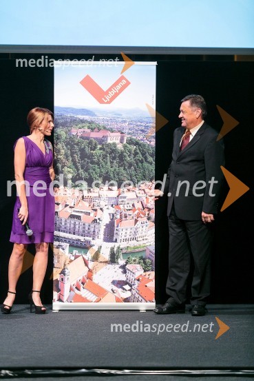  Marjana Grčman, voditeljica;  Zoran Janković, župan MOL, predsednik PSLjubljanska kakovost 2015, podelitev priznanj