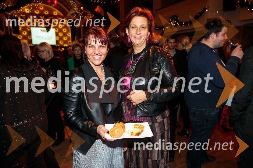 mag. Petra Stušek, v.d. direktorica, Zavod za turizem Ljubljana;  Jerneja  Kamnikar, ustanoviteljica in direktorica Vivo CateringLjubljanska kakovost 2015, podelitev priznanj