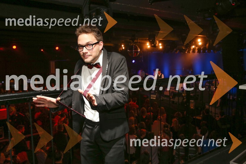  Nejc Šmit, stand up komikKoncert Manouche z znanimi gosti