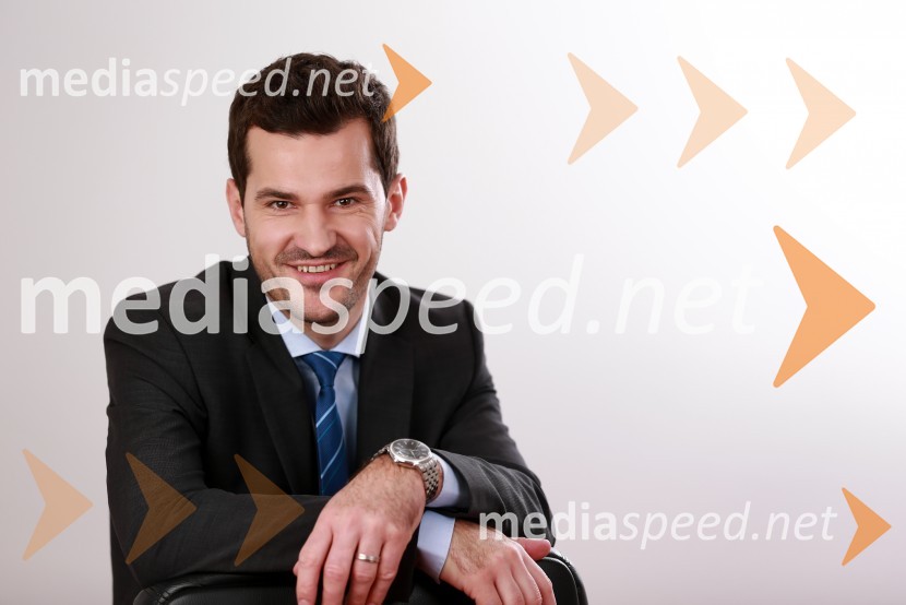  Bojan Polanec, direktor - predavatelj, VINNAL d.o.o.Bojan Polanec, VINNAL d.o.o.