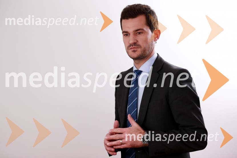  Bojan Polanec, direktor - predavatelj, VINNAL d.o.o.Bojan Polanec, VINNAL d.o.o.