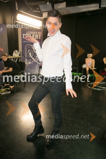  Steven Rahman, finalist oddaje Slovenija ima talent 2014Slovenija ima talent 2014, peta polfinalna oddaja