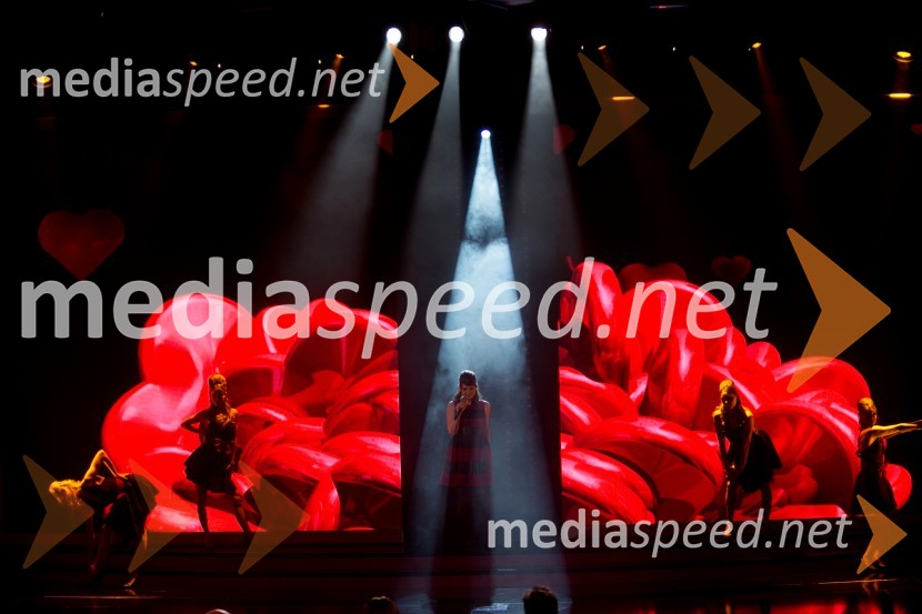  Eva SajeSlovenija ima talent 2014, peta polfinalna oddaja