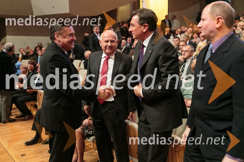  Zoran Janković, župan MOL, predsednik PS;  Janez 	 Kocijančič, predsednik OKS ;  Borut Pahor, predsednik Republike Slovenije;  Jože Zidar, predsednik Društva športnih novinarjev Slovenije Športnik leta 2014