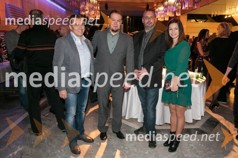  Ervin Čurlič, novinar;  Miha Mišič, novinar;  ... ;  Ana Kobal, nekdanja smučarka in strokovna komentatorka TV SLOŠportnik leta 2014