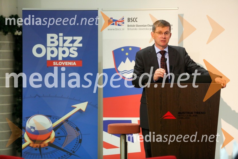  Martin Logar, izvršni direktor, Britansko-slovenska gospodarska zbornicaBSCC Poslovni zajtrk: How to do business in Slovenia