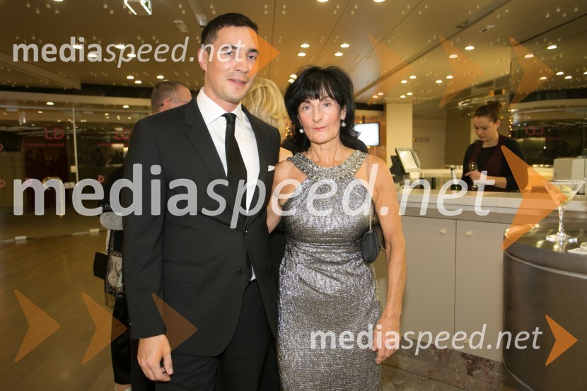  Jan Sibinčič, odvetniška pisarna Križanec-Sibinčič;  Katarina Sibinčič, odvetnicaManagerski koncert 2014