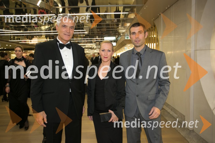  Slobodan Sibinčič , generalni sekretar Evropskega združenja poslovnih medijev, predsednik uprav GV skupine, predsednik sveta Managerskih koncertov;  Saša Seliškar, Unicredit;  ... Managerski koncert 2014