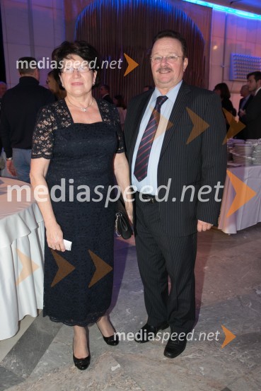  Irena Pavlinjek, Roto d.o.o.;  Štefan Pavlinjek, podjetnikManagerski koncert 2014
