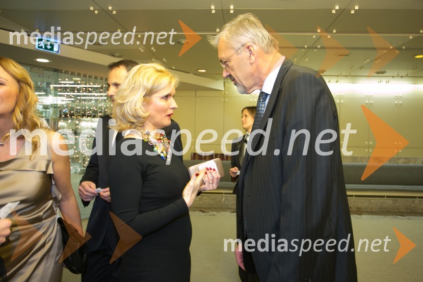  Aleksandra  Brank, vodja marketinga Bisnode d.o.o.;  Matjaž  Čadež, Halcom d.d.Managerski koncert 2014