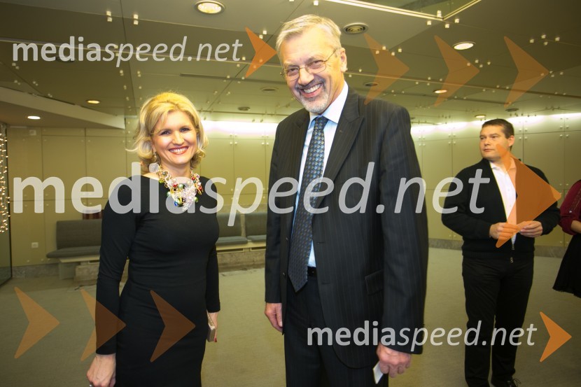  Aleksandra  Brank, vodja marketinga Bisnode d.o.o.;  Matjaž  Čadež, Halcom d.d.Managerski koncert 2014