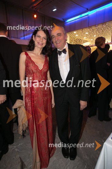  Eva Longyka Marušič, voditeljica;  Tomaž  Bole, Gallus J. carniolusManagerski koncert 2014