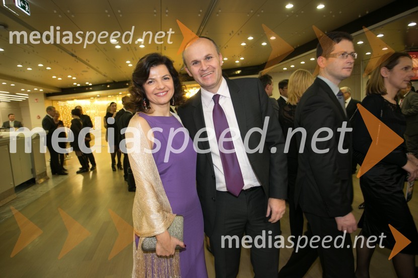 mag. Sonja  Šmuc, izvršna direktorica Združenja Manager;  Gregor Šmuc,  odgovoren za prodajo podjetjem pri Peugeot Slovenija d.o.o.Managerski koncert 2014