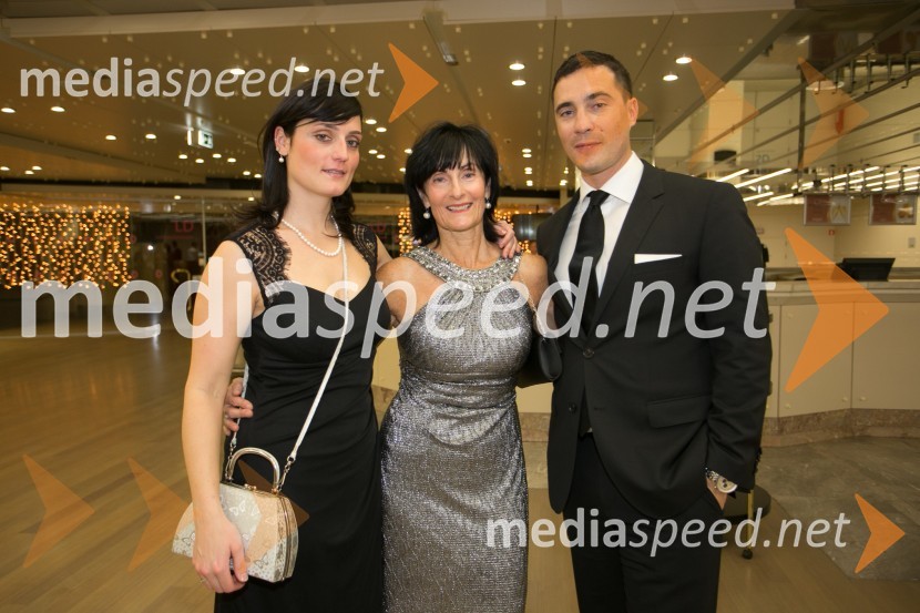  Tanja Sibinčič, Lek d.d.;  Katarina Sibinčič, odvetnica;  Jan Sibinčič, odvetniška pisarna Križanec-SibinčičManagerski koncert 2014