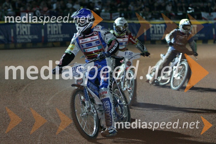 Matej Žagar, Slovenija (spredaj) in za njim Leigh Adams, AvstralijaSPEEDWAY, Speedway Grand Prix - VN Italije 2005 dirka