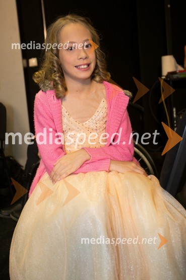  Alenka VozličJana Šušteršič je zmagovalka showa Slovenija ima talent 2014